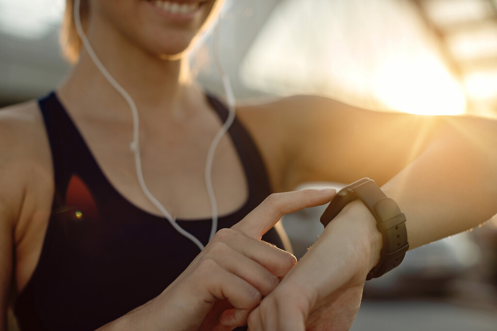 Combatir la Distracción Digital: Alternativas de Relojes y Smartbands para un Uso Consciente