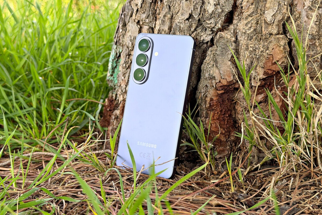 Oferta Destacada: Samsung Galaxy S26 con 256 GB Alcanza su Precio Más Bajo en Amazon