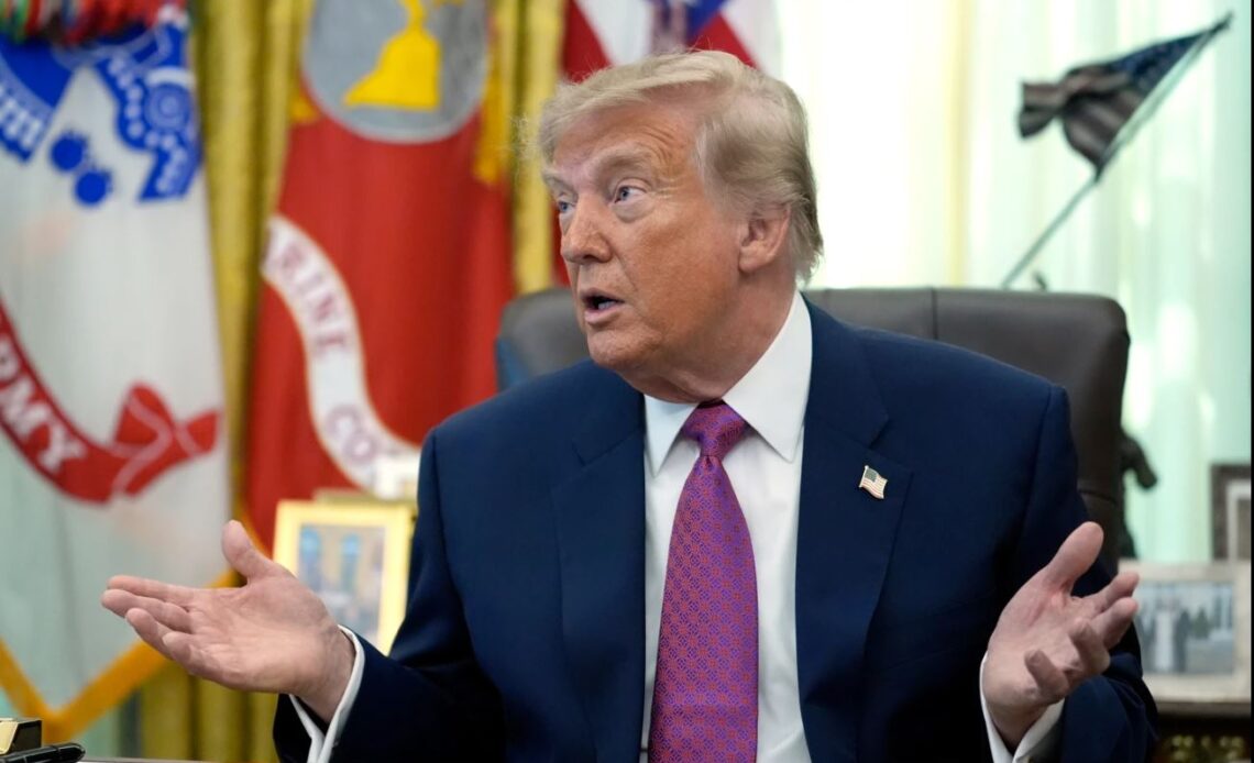 Trump Amenaza con Aranceles a Europa por Posible Acercamiento de Canadá a la UE