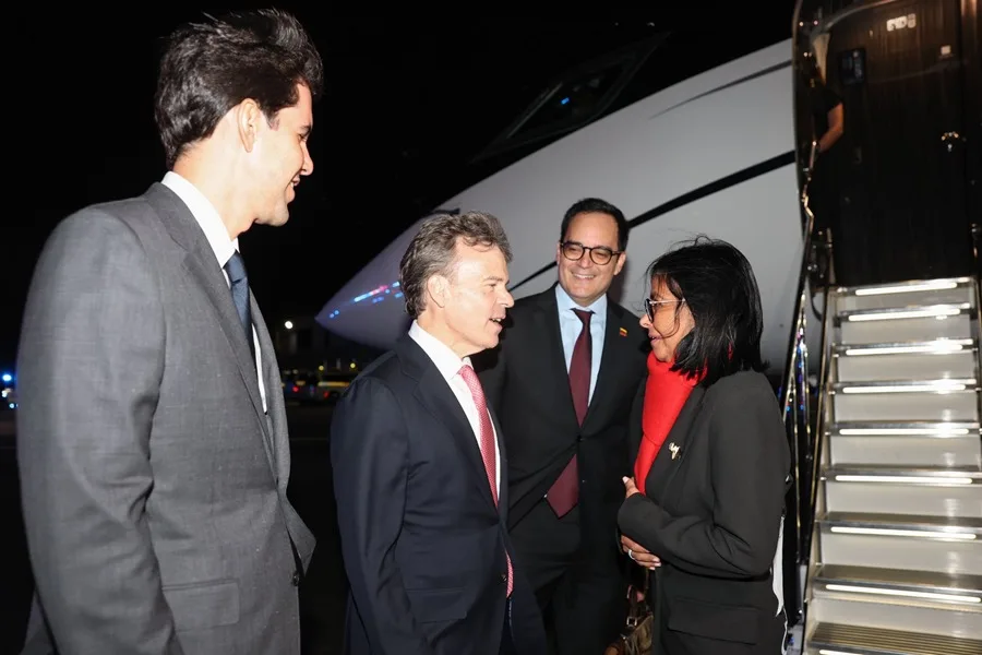 Delcy Rodríguez Arriba a EE.UU. para la Asamblea General de la ONU