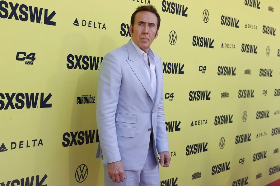 Deslizamiento de Tierra Cerca de Propiedad de Nicolas Cage Provoca Evacuación en Malibú