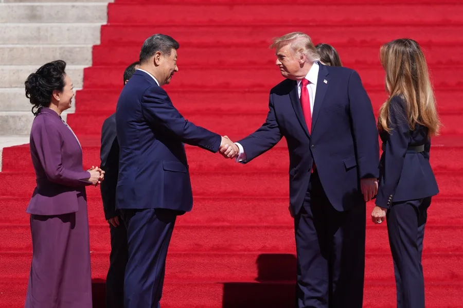 China y Estados Unidos Establecen Diálogo para Abordar Riesgos de la Superinteligencia
