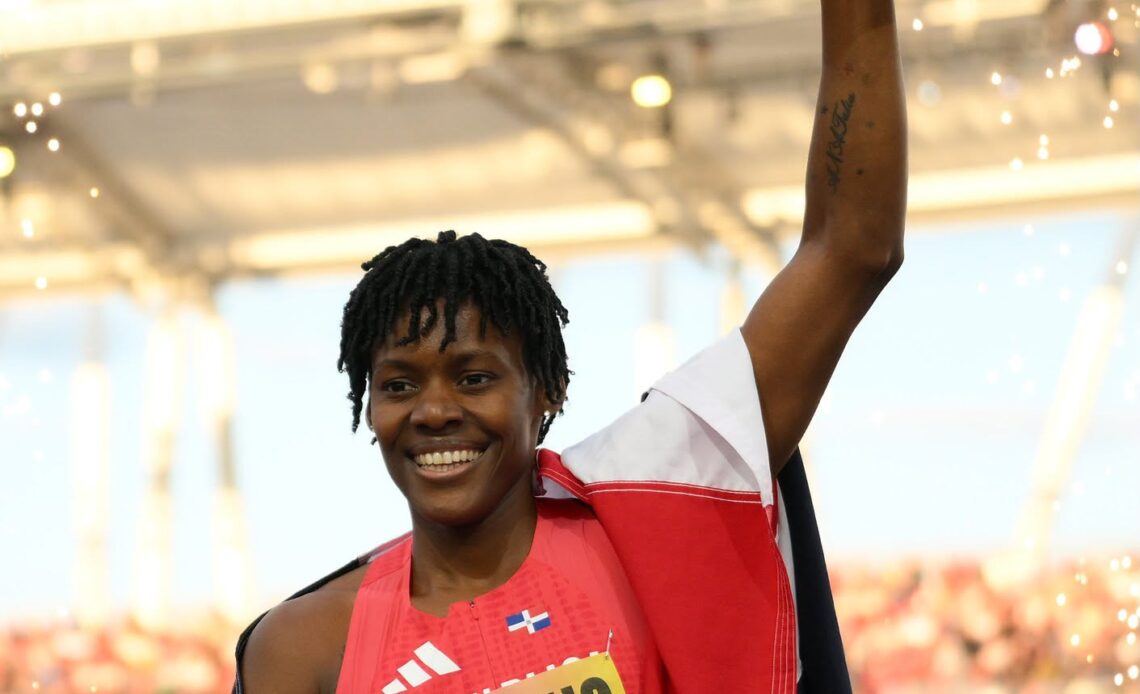 Marileidy Paulino Conquista el Oro en los 400 Metros del Mundial Ultimate con Récord de 49.07 Segundos