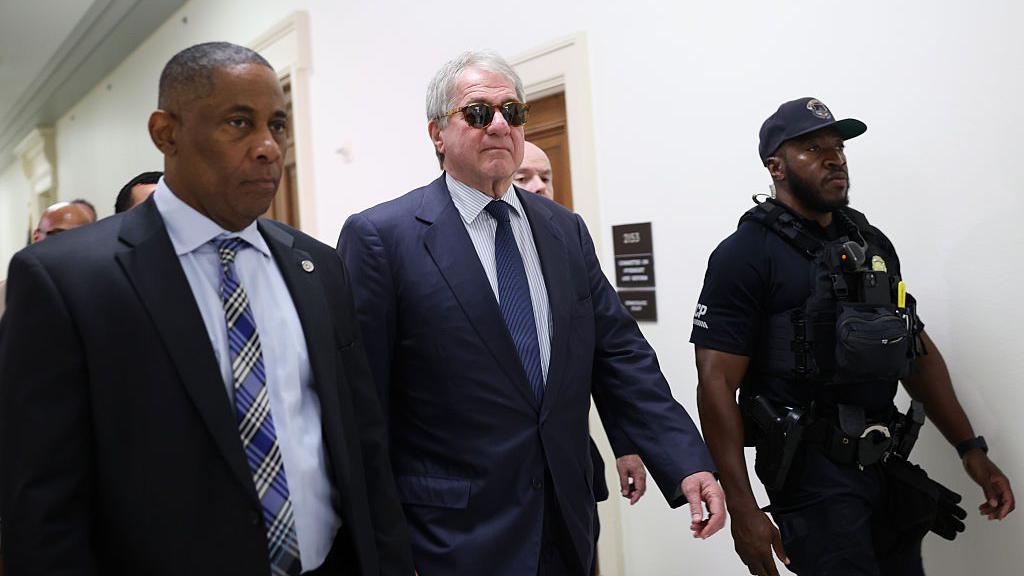 Cámara Baja de EE.UU. Recomienda Declarar en Desacato a Leon Black por Negarse a Testificar en Caso Epstein