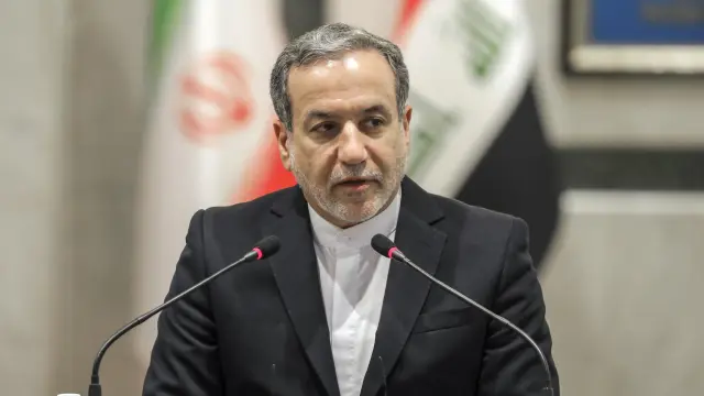 Ministro de Exteriores de Irán Afirma que la Reanudación de Ormuz Depende de la Aceptación de EE. UU.