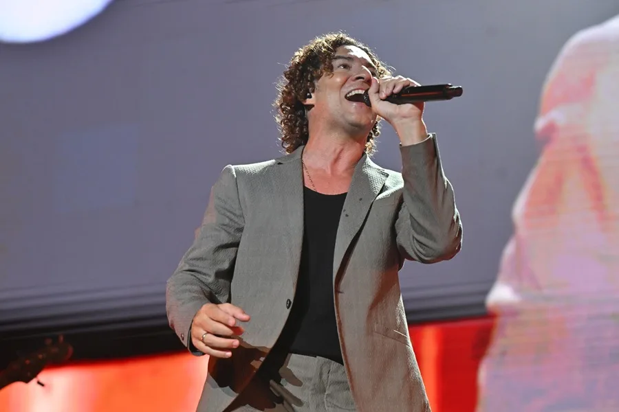 David Bisbal Revela Gira Española de 15 Conciertos para Promocionar su Nuevo Álbum ''Eternos''