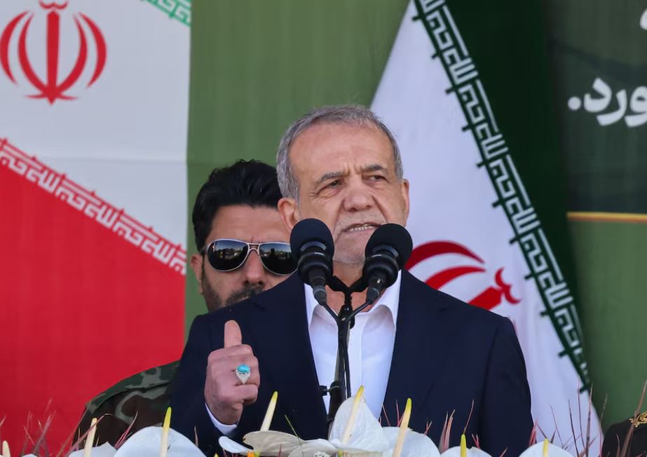 Irán Reconoce que Sanciones Estadounidenses Han Llevado a una Situación Económica ''Crítica y Peligrosa''