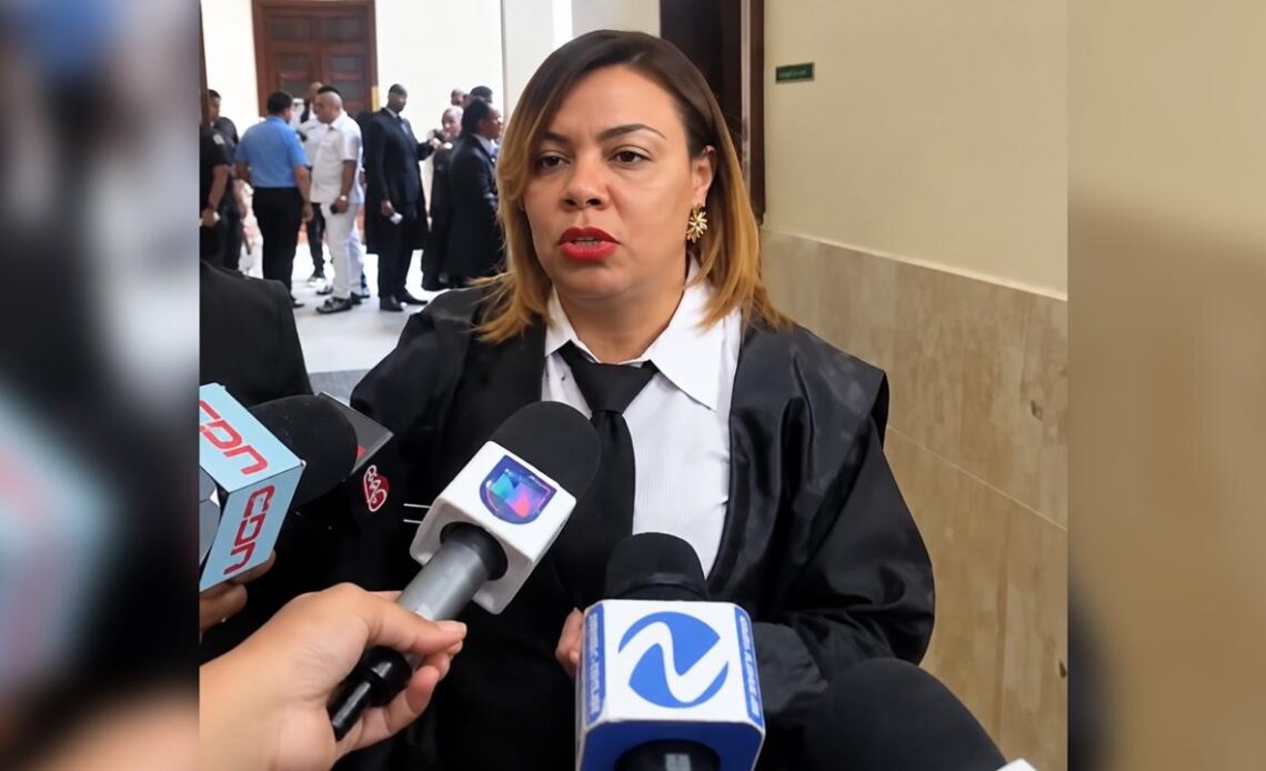 Defensa de Lenin Núñez Afirma que Confundió a Emmanuel Contreras con un Ladrón