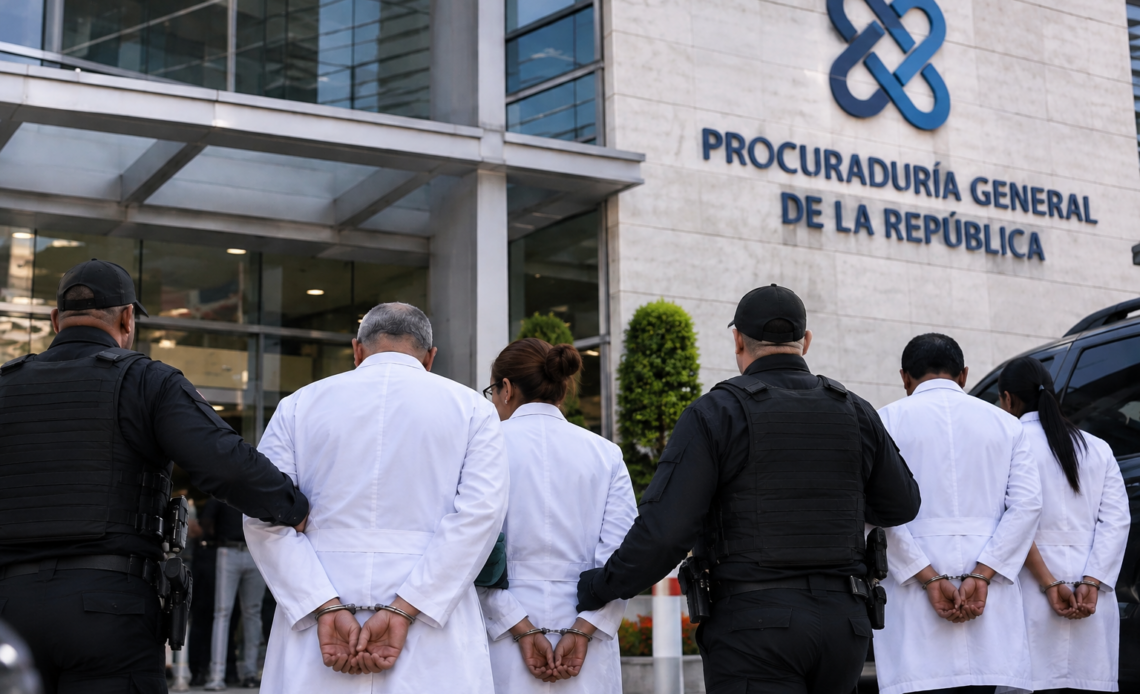 Finalizan Interrogatorios a Médicos Implicados en el Caso SeNaSa 2.0; se Aguarda Solicitud de Coerción