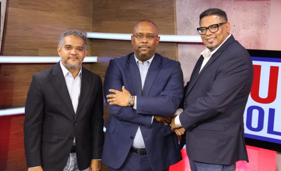 Lanzamiento del programa televisivo “Juego Político”