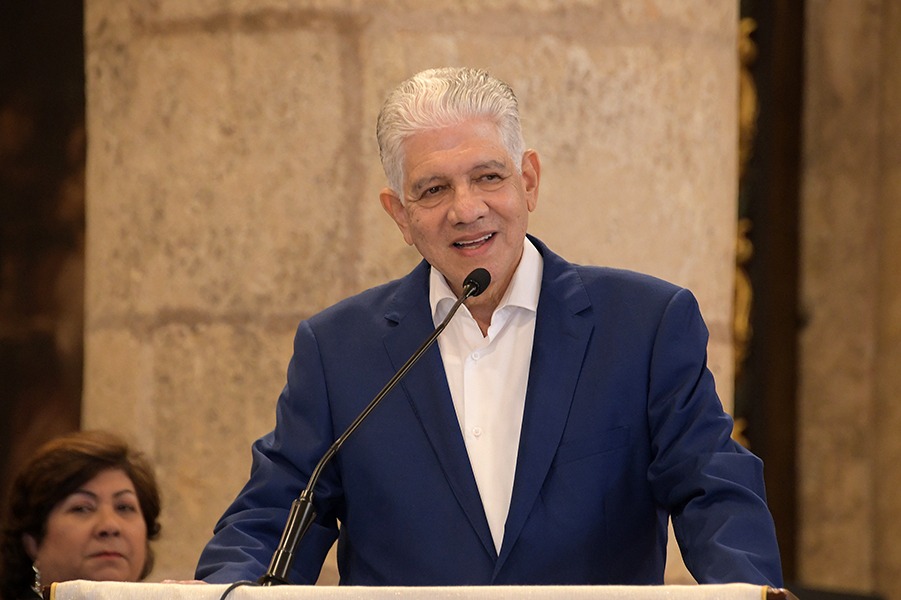 Gobierno Dominicano Presenta Plan Integral para Conectar Montecristi y Punta Cana Sin Semáforos
