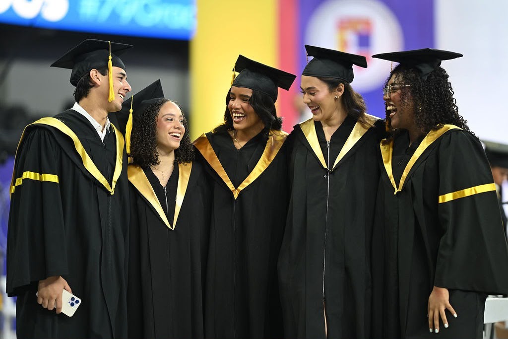 PUCMM Insta a Implementar Políticas Educativas Duraderas Ante los Desafíos Revelados por PISA