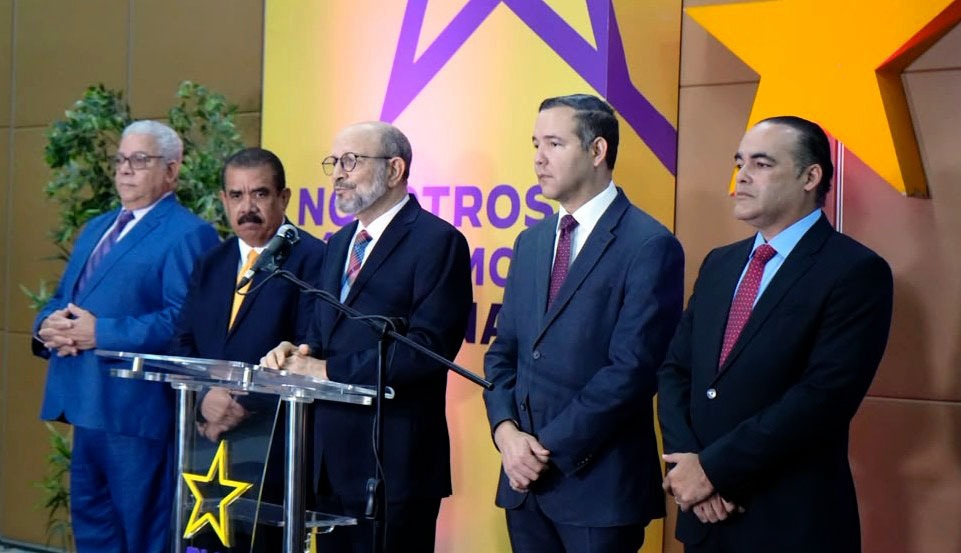 Exdirector del INABIE Insta a la Dirección a Actuar Preventivamente ante Posibles Irregularidades