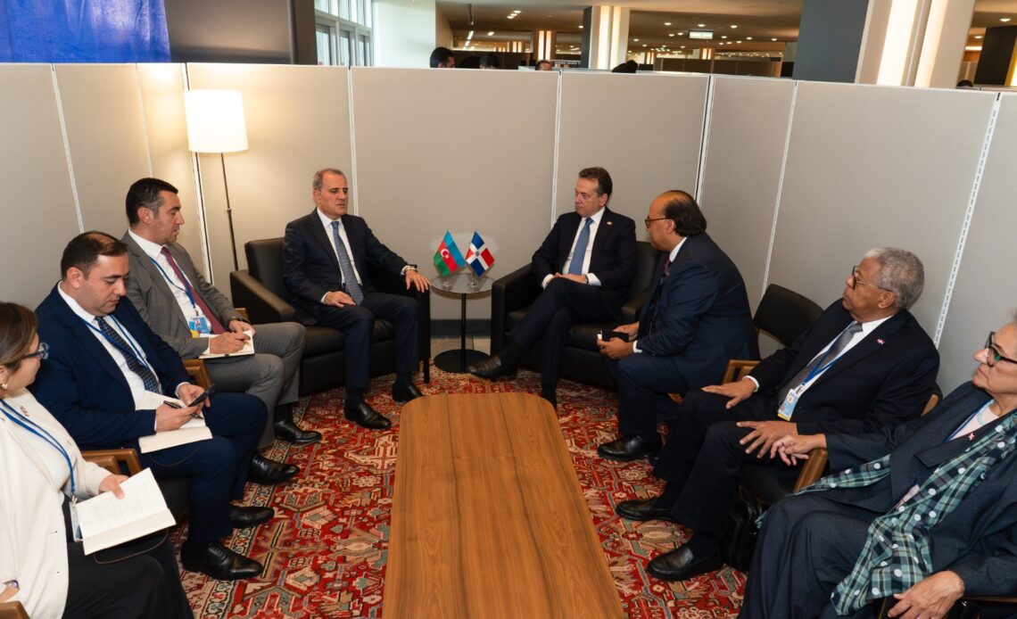 República Dominicana y Azerbaiyán Eliminan Requisito de Visado para Pasaportes Comunes