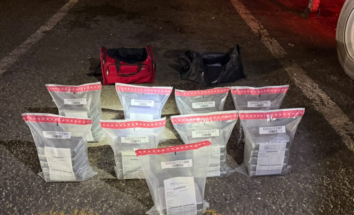 DNCD Confisca 42 Paquetes de Sustancia Ilícita en Puerto Caucedo y Arresta a un Trabajador
