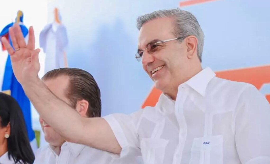 Presidente Abinader Anuncia Agenda de Fin de Semana con Inauguraciones y Eventos