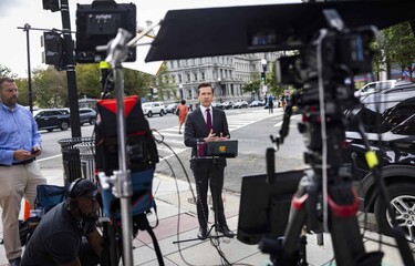 La SIP Objeta la Prohibición de Trump a Medios en la Casa Blanca