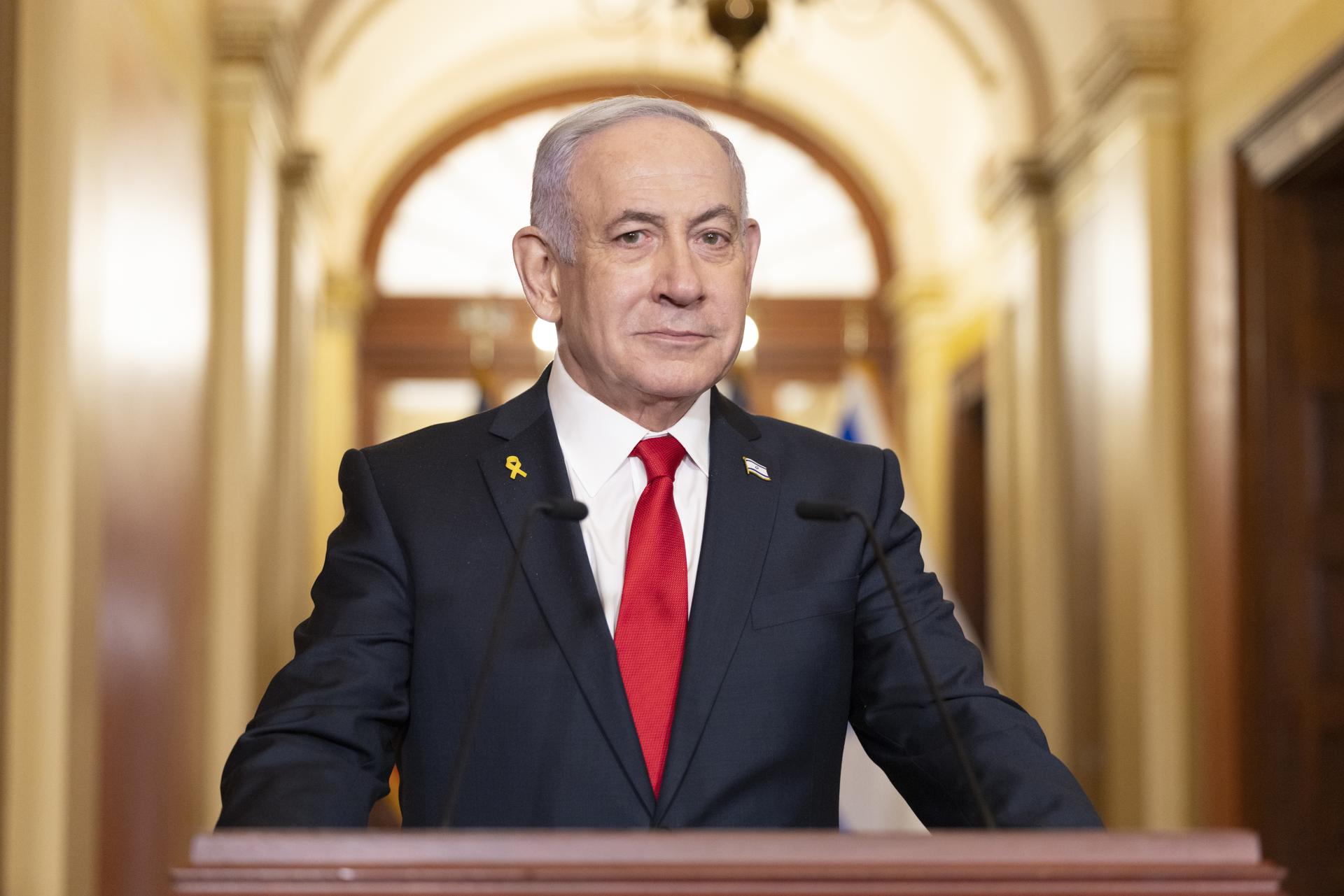 El partido de Netanyahu lidera comicios israelíes, pero sin mayoría para formar gobierno