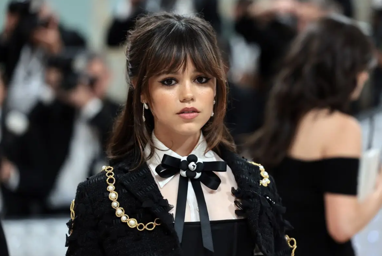 Jenna Ortega Anuncia Retiro Temporal de la Televisión al Concluir ''Merlina''