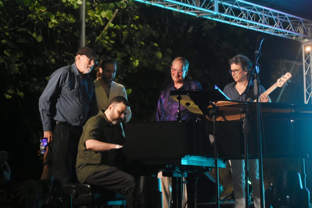 Estrellas Internacionales Iluminan la Novena Edición del Festival Internacional de Jazz Restauración