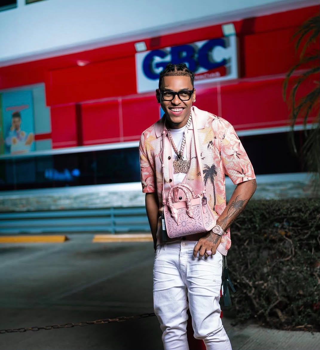 Lil Naay Presentará sus Éxitos en Concierto Único este Domingo en el Coliseo Carlos "Teo" Cruz