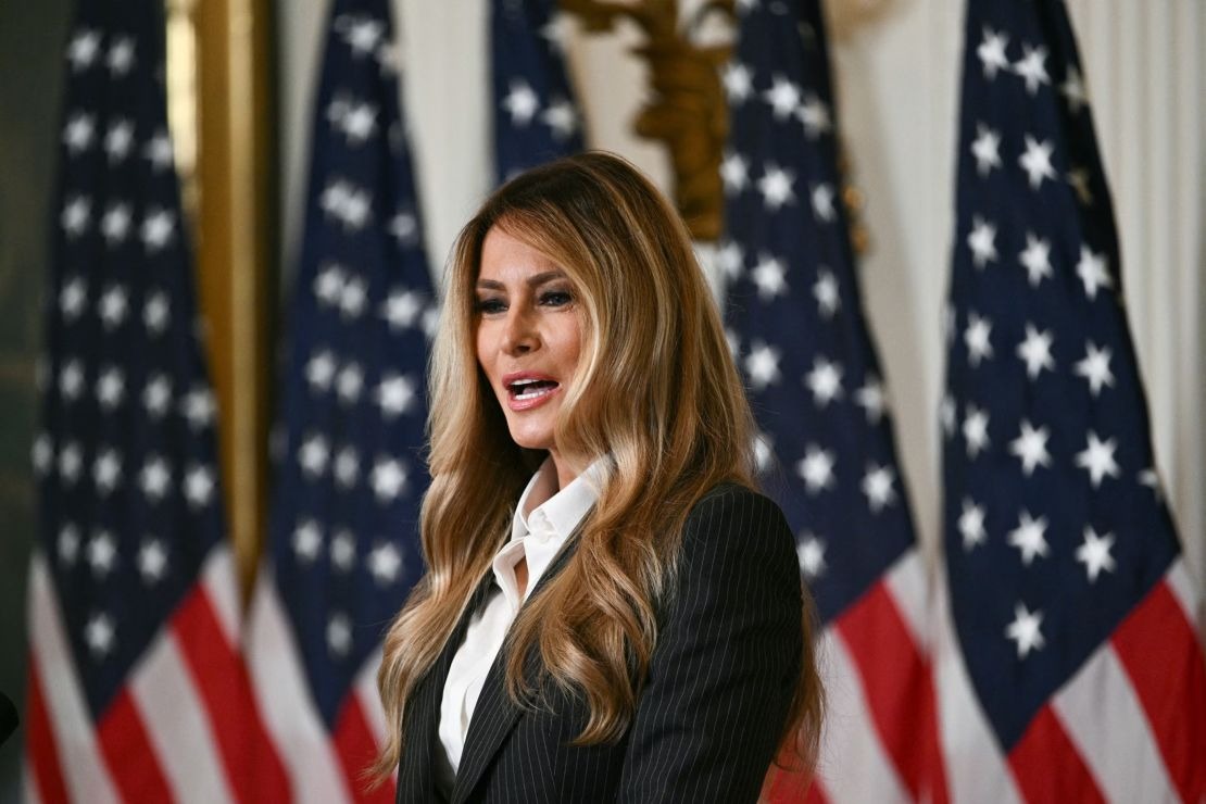 La Casa Blanca Atribuye a Melania Trump Intervención en Tregua Humanitaria en Ciudad Ucraniana Ocupada
