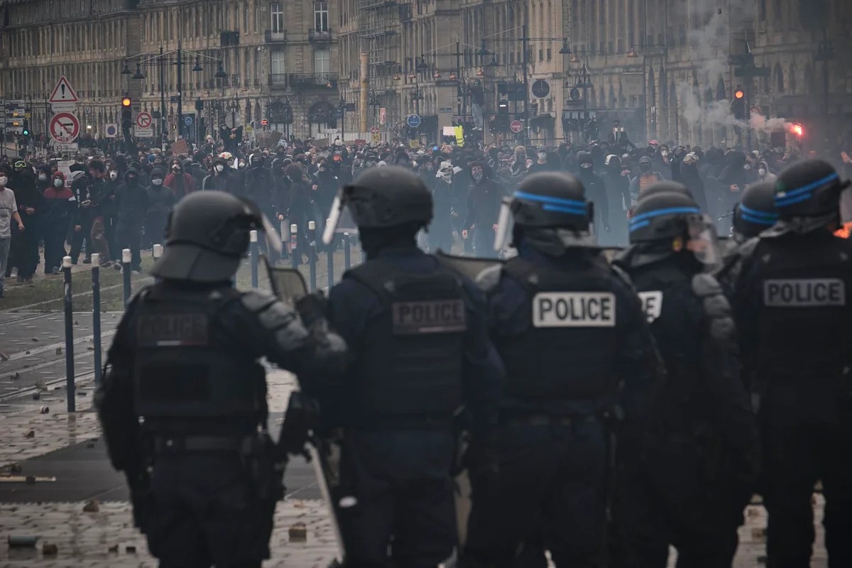 Francia: 1.435 Detenidos en Manifestaciones Recientes, Pese a Considerarse ''Sin Incidentes Graves''