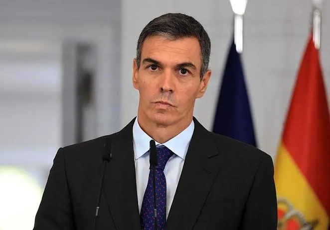 Pedro Sánchez Asegura Esclarecimiento Total del Accidente Ferroviario en Toledo