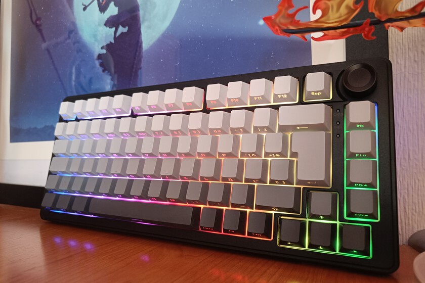 Análisis del G-LAB Keyz Elite 300 GRG: Un Teclado Mecánico Inalámbrico Versátil y Económico para Trabajo y Juego