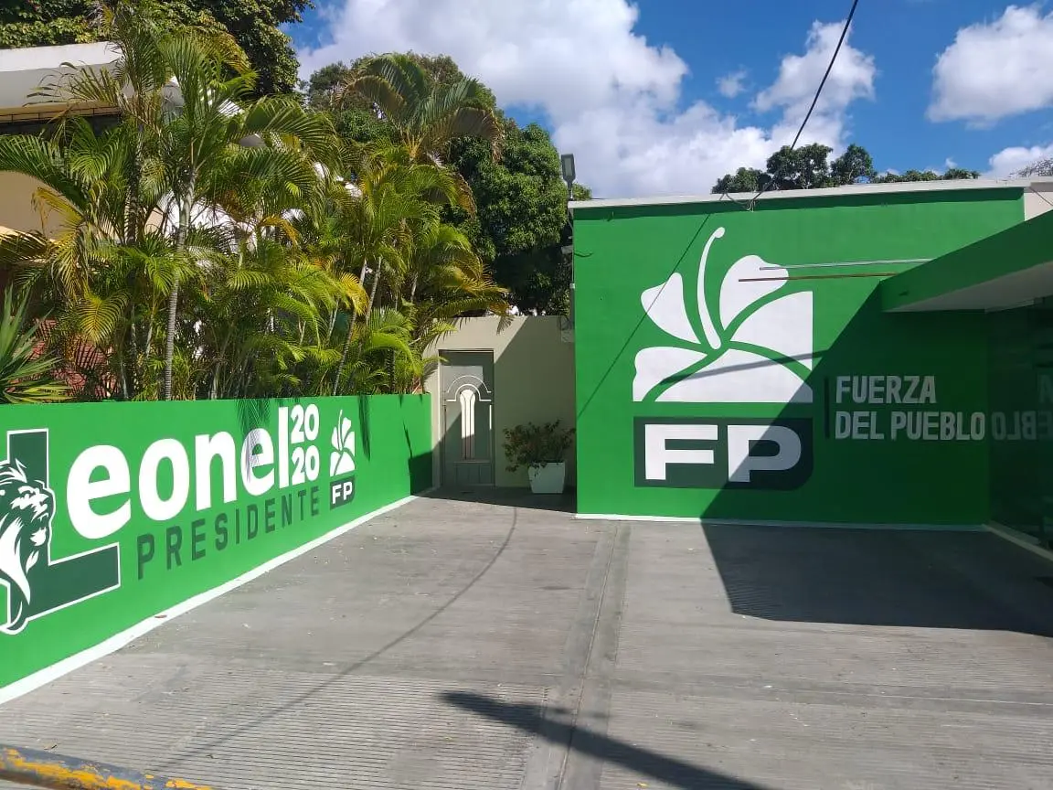 Fuerza del Pueblo advierte que la crisis avícola amenaza la subsistencia de pequeños y medianos productores