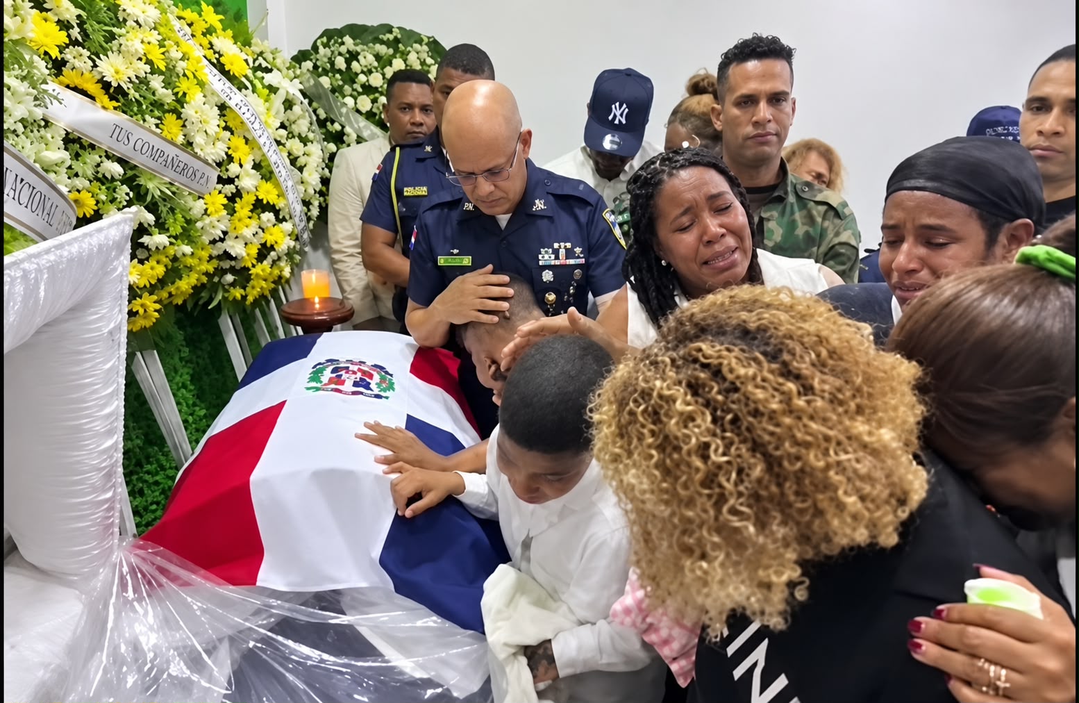 Despiden a sargento de la Policía Nacional tras fatal incidente en Santiago