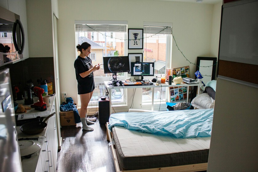 El Fenómeno de los Apartamentos sin Zonas Comunes: Jóvenes Inquilinos Enfrentan la Eliminación de Salones para Aumentar Rentabil